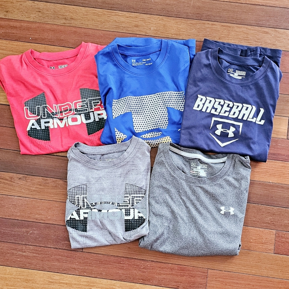 Boys Medium Under Armour T-Shirt Set